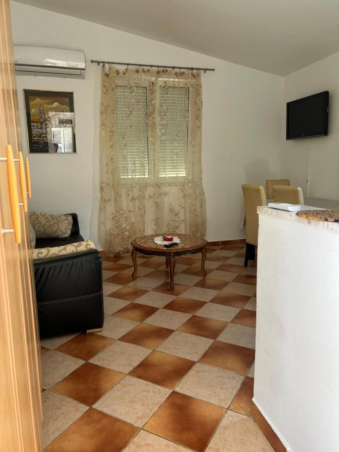 Apartments Villa Sveti Nikola Budva Luaran gambar